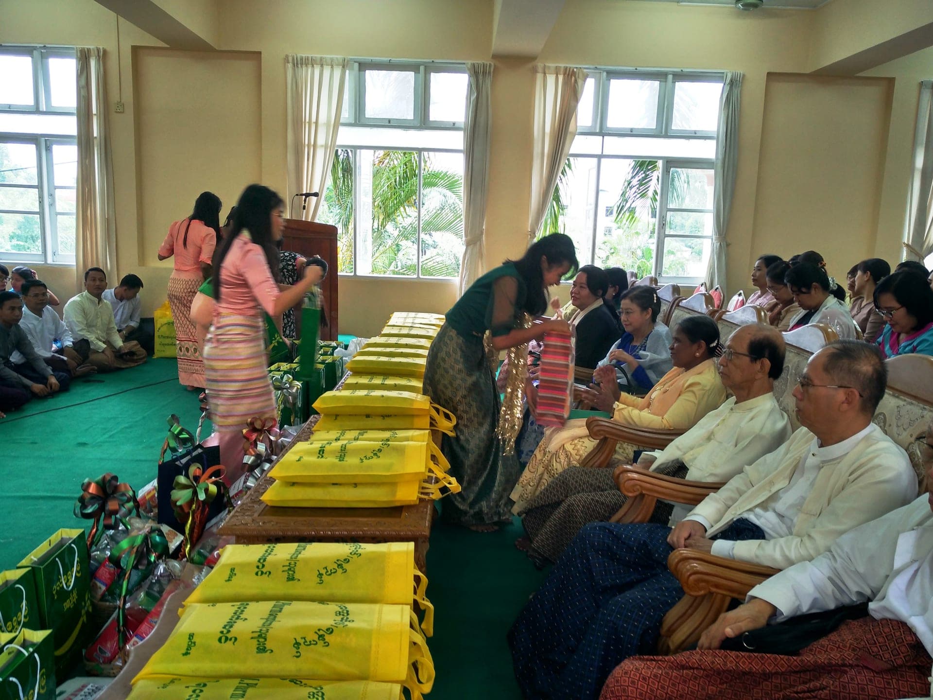 Paying homage ceremony